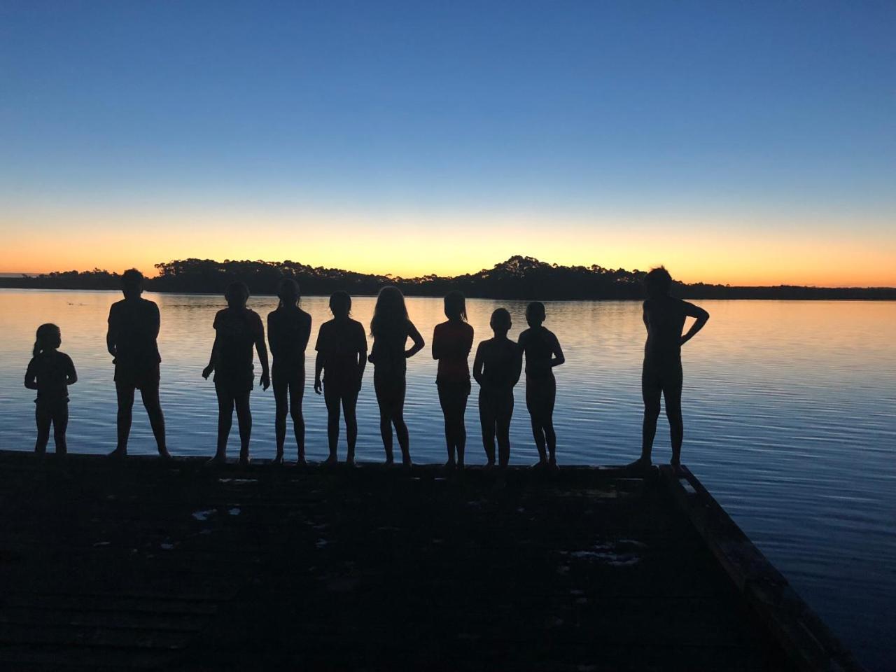ストラーン The Boat Houseヴィラ エクステリア 写真